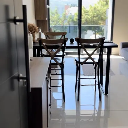 Ng Homes شقة